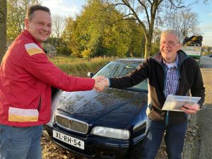 Latvian family made happy with Dutch car Latvian family made happy with Dutch car